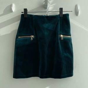 Sandro T1 (Small) Emerald Green Mini Velvet Skirt with Gold Zipper Pocketa
